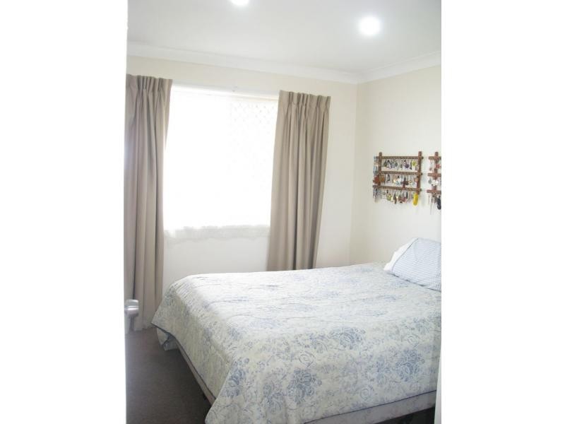 9 Yeomans Street, Mount Warren Park QLD 4207