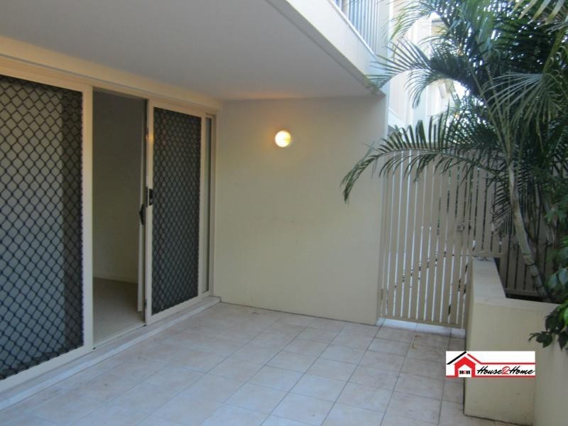 5/13D Wyndham Avenue, Southport QLD 4215