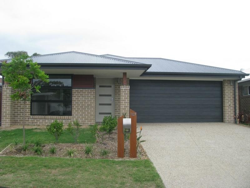 107 Brookside Circuit, Ormeau QLD 4208