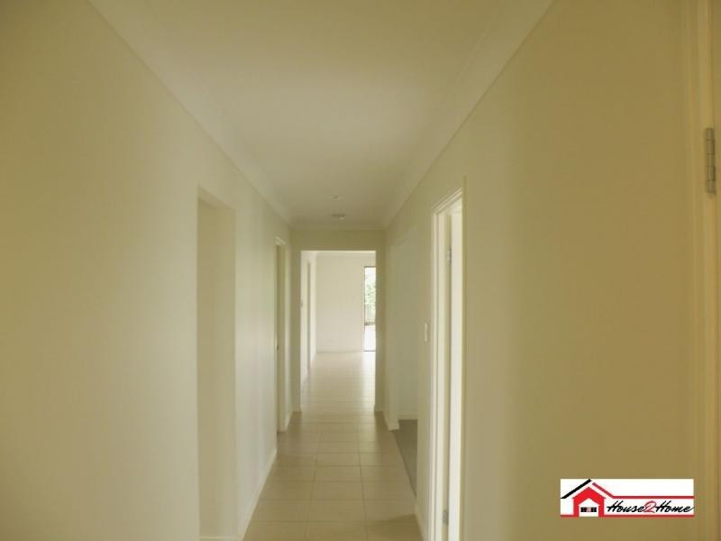 18 Blossom Street, Pimpama QLD 4209