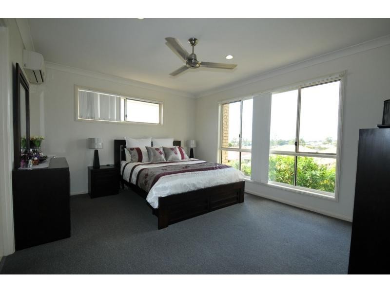 5 Madeline Place, Ormeau QLD 4208