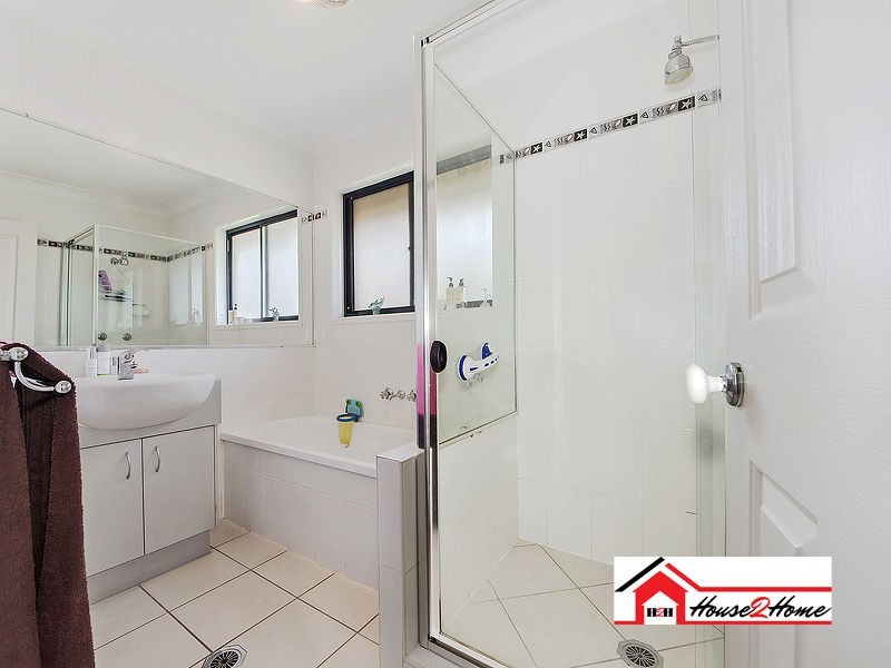 3 Tarella Court, Ormeau QLD 4208