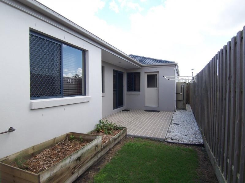 4 Raynuha Court, Ormeau QLD 4208