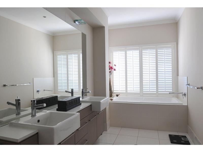 35 Maidenwell Road, Ormeau QLD 4208