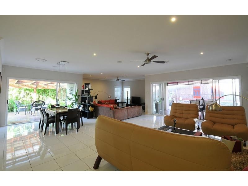35 Maidenwell Road, Ormeau QLD 4208
