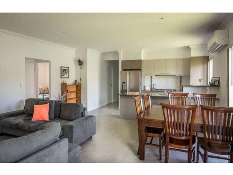 4 Helena Street, Ormeau Hills QLD 4208