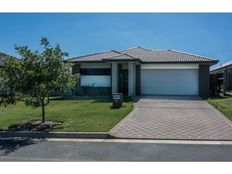 4 Helena Street, Ormeau Hills QLD 4208