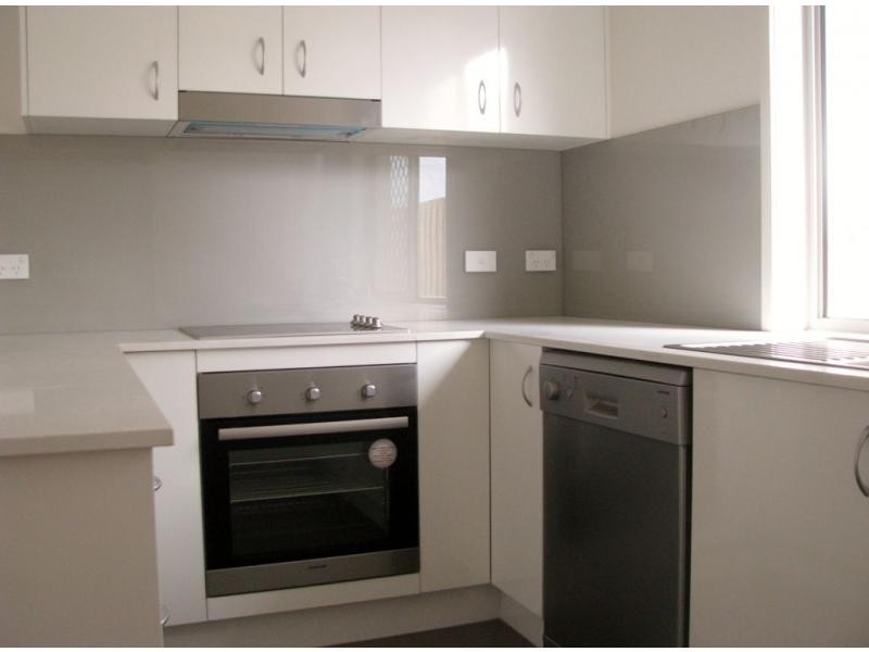 22 La Savina Drive, Coombabah QLD 4216