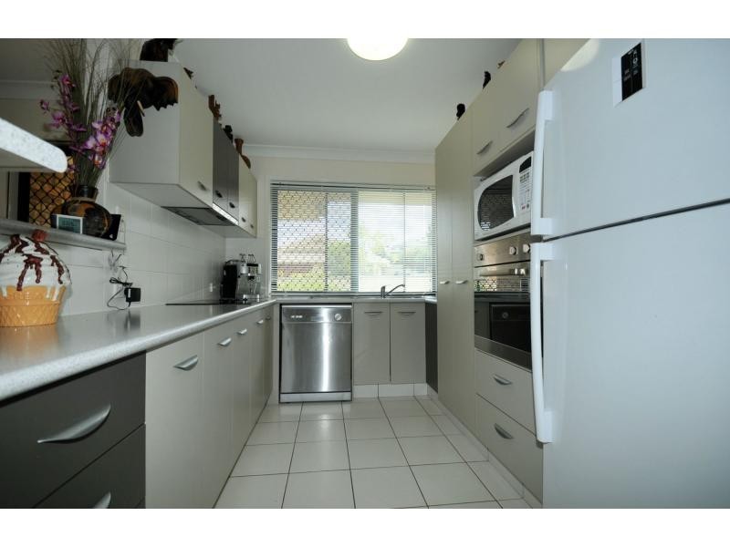 2/1 Mocha Way, Pimpama QLD 4209