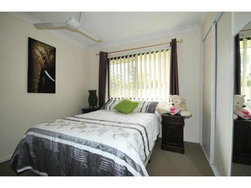 2/1 Mocha Way, Pimpama QLD 4209