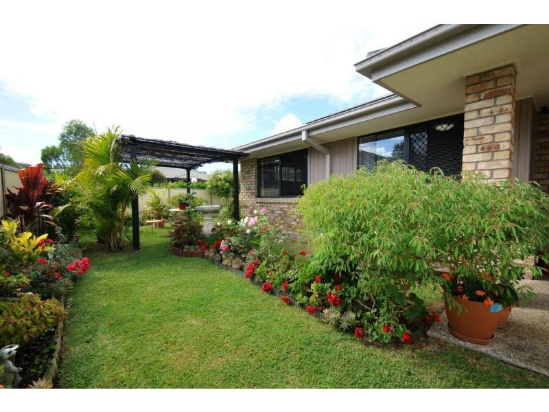 2/1 Mocha Way, Pimpama QLD 4209