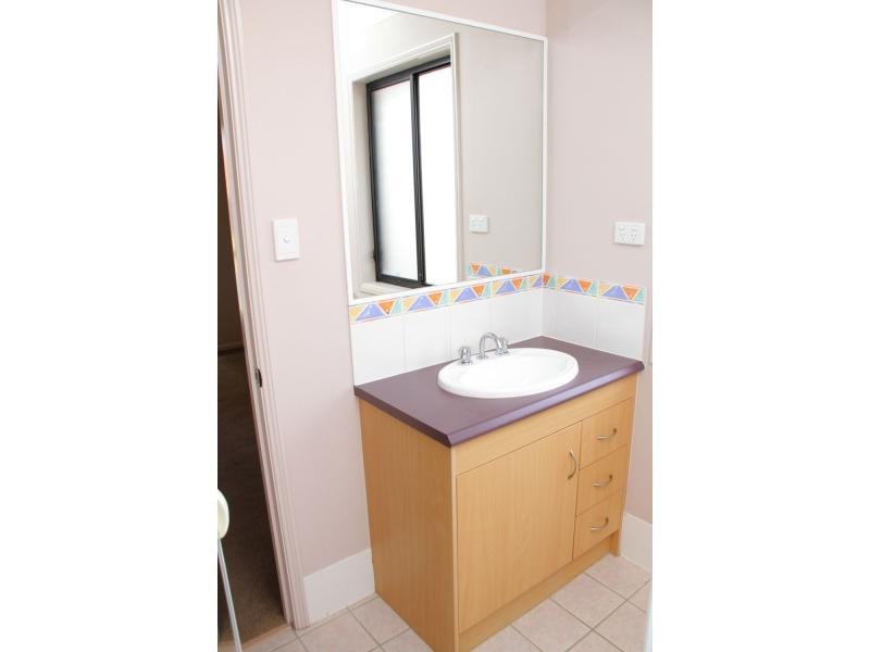 6 Freesia Court, Ormeau QLD 4208