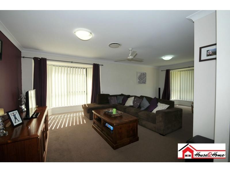 14 Shannonbrook Avenue, Ormeau QLD 4208