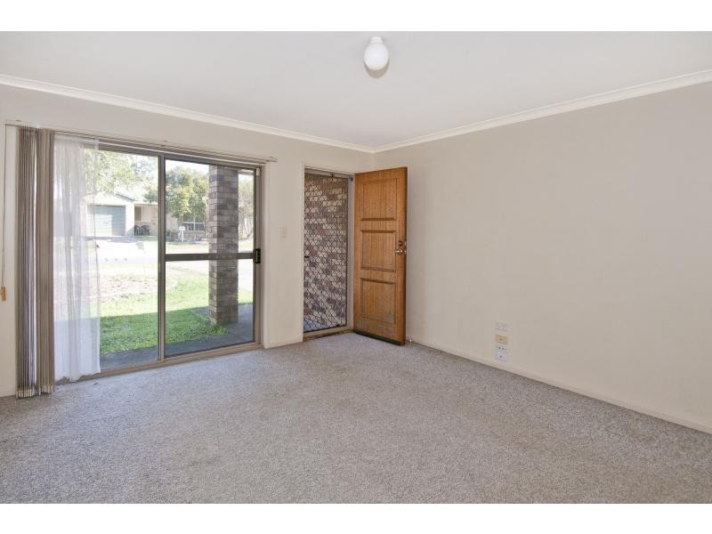 32 Dowling Crescent, Eagleby QLD 4207