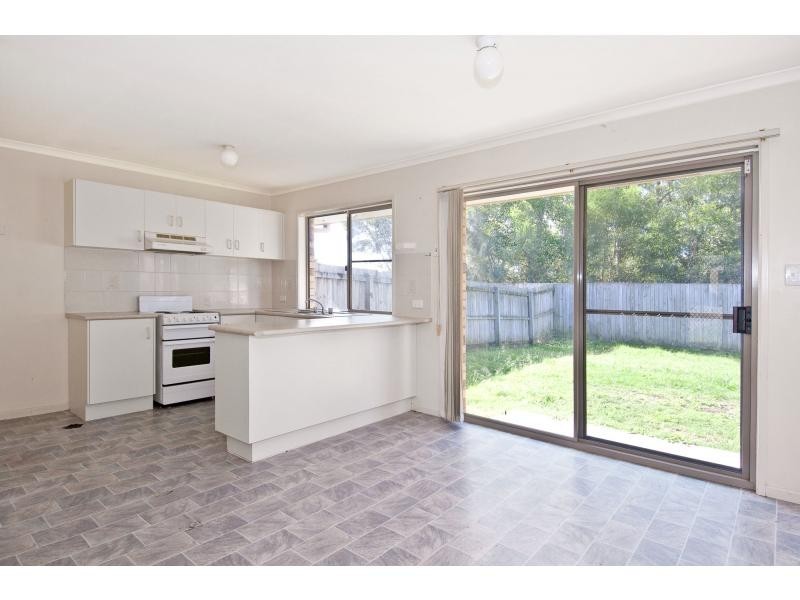 32 Dowling Crescent, Eagleby QLD 4207