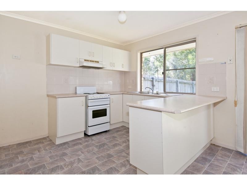 32 Dowling Crescent, Eagleby QLD 4207