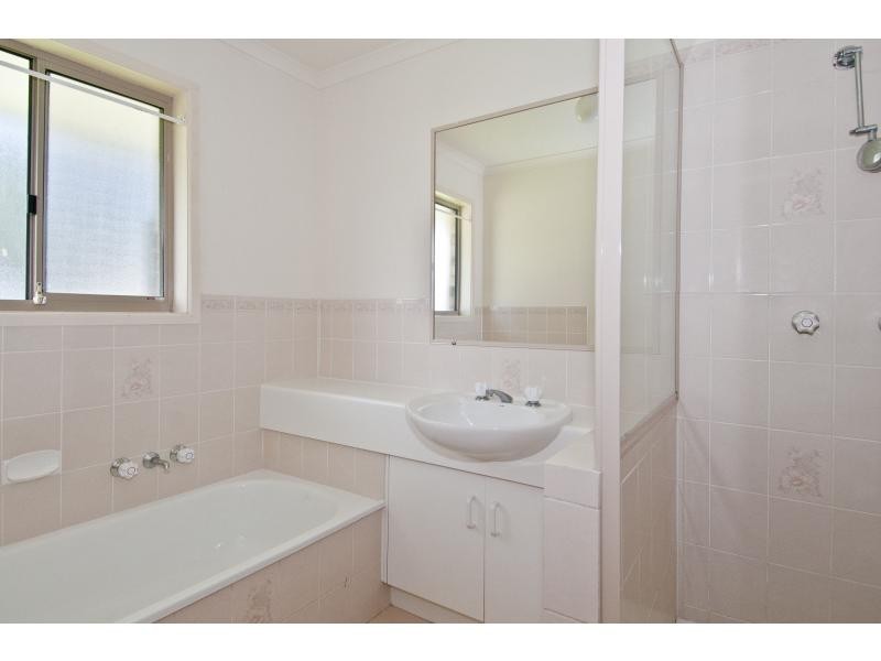 32 Dowling Crescent, Eagleby QLD 4207