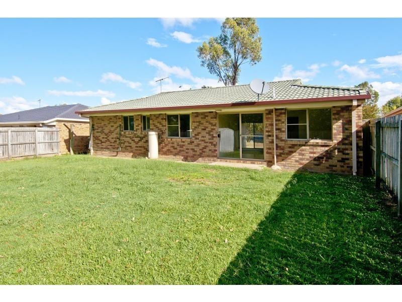 32 Dowling Crescent, Eagleby QLD 4207