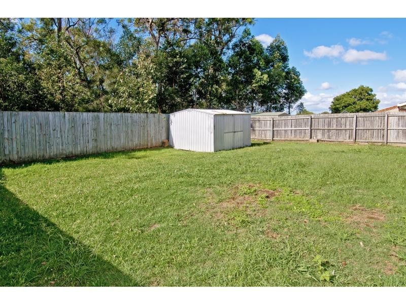 32 Dowling Crescent, Eagleby QLD 4207