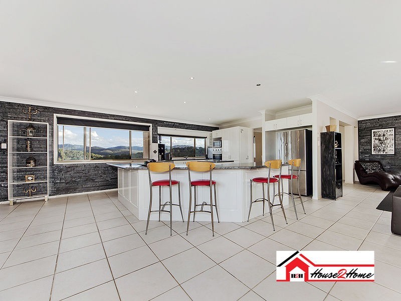 18 Sir Charles Holm Drive, Ormeau Hills QLD 4208