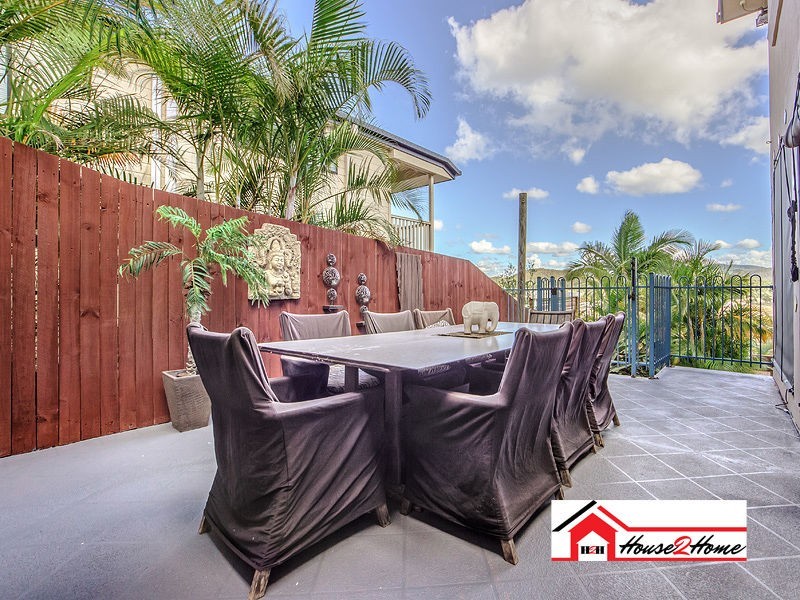 18 Sir Charles Holm Drive, Ormeau Hills QLD 4208