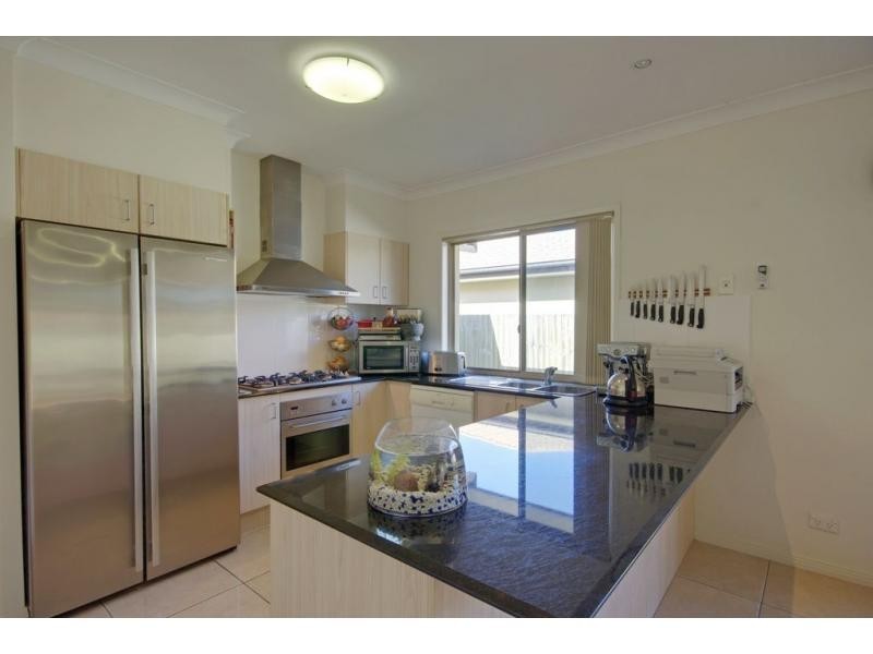 34 Blossom Street, Pimpama QLD 4209