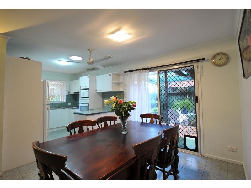 19 Station Road, Loganlea QLD 4131