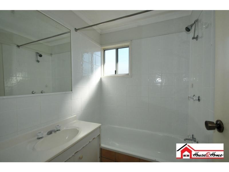 11 Dellamere Court, Eagleby QLD 4207