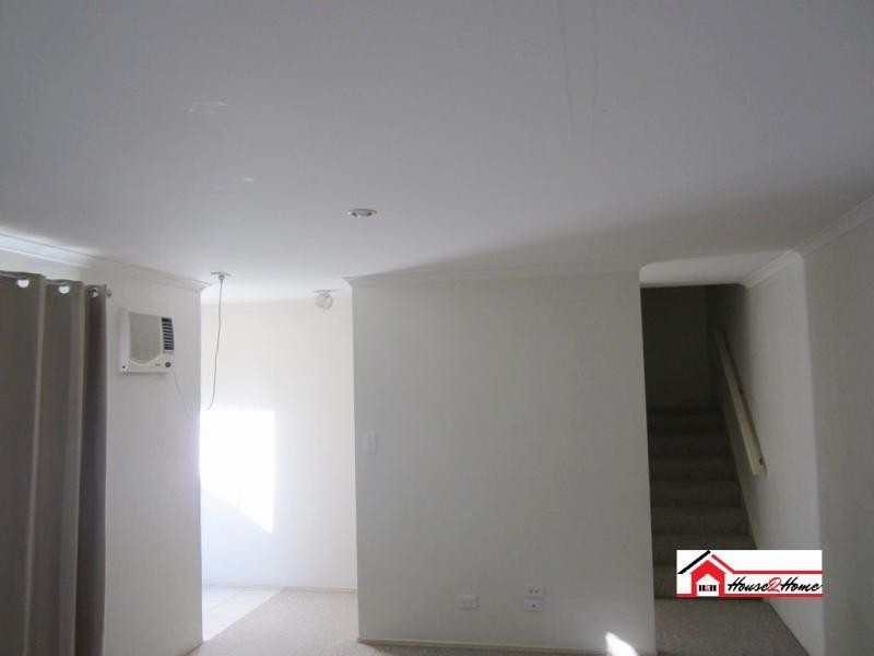 30/61 Harburg Drive, Beenleigh QLD 4207