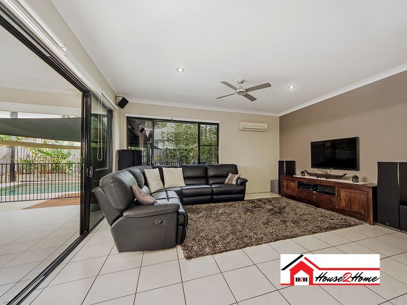 9 Strathburn Crescent, Ormeau QLD 4208