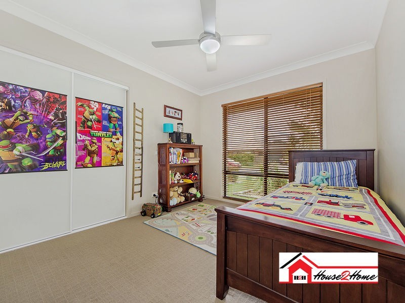 9 Strathburn Crescent, Ormeau QLD 4208