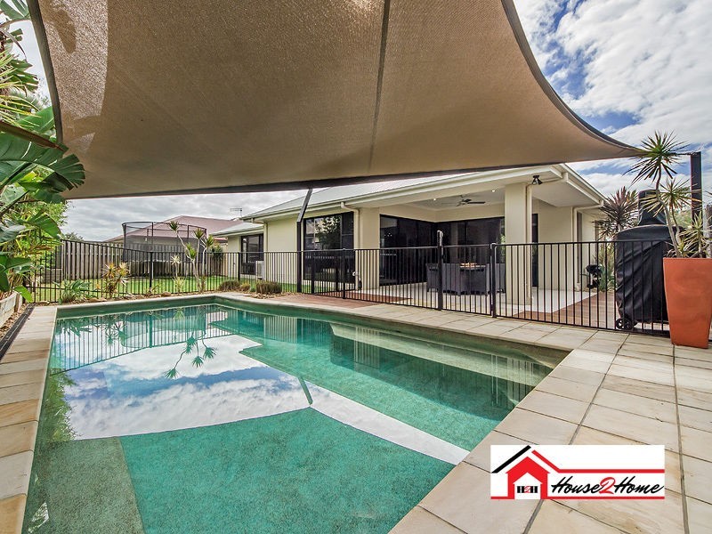 9 Strathburn Crescent, Ormeau QLD 4208