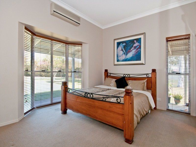 26-28 Kristy Court, Yatala QLD 4207