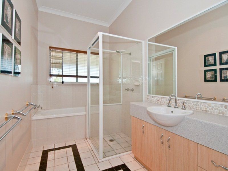 26-28 Kristy Court, Yatala QLD 4207