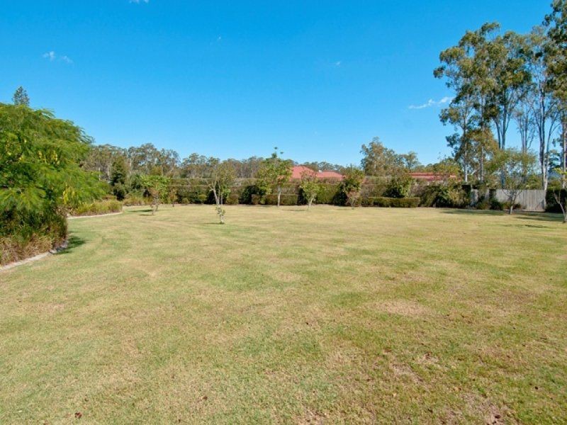 26-28 Kristy Court, Yatala QLD 4207