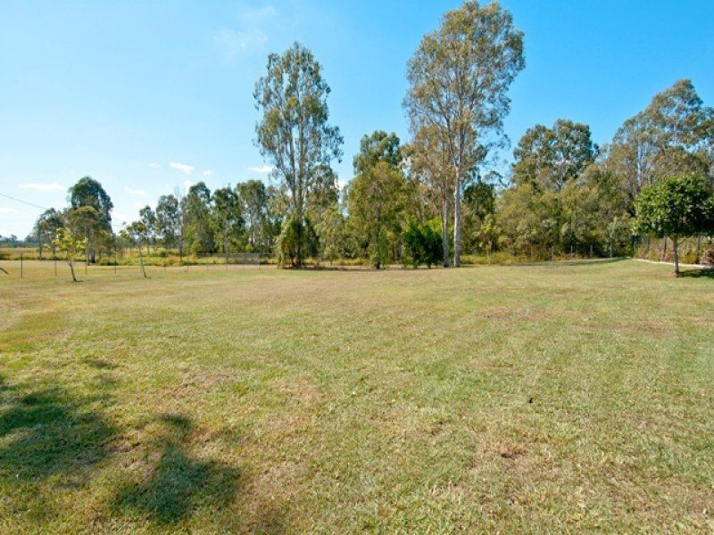 26-28 Kristy Court, Yatala QLD 4207