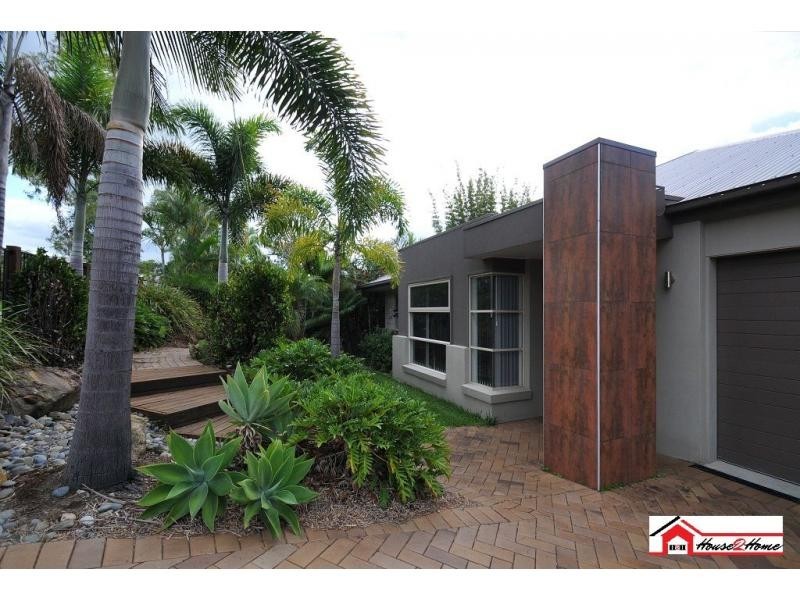 11 Stoney Creek Circuit, Ormeau QLD 4208