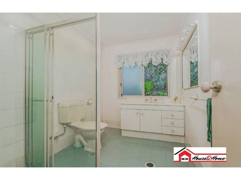 8 Caswell Court, Ormeau QLD 4208