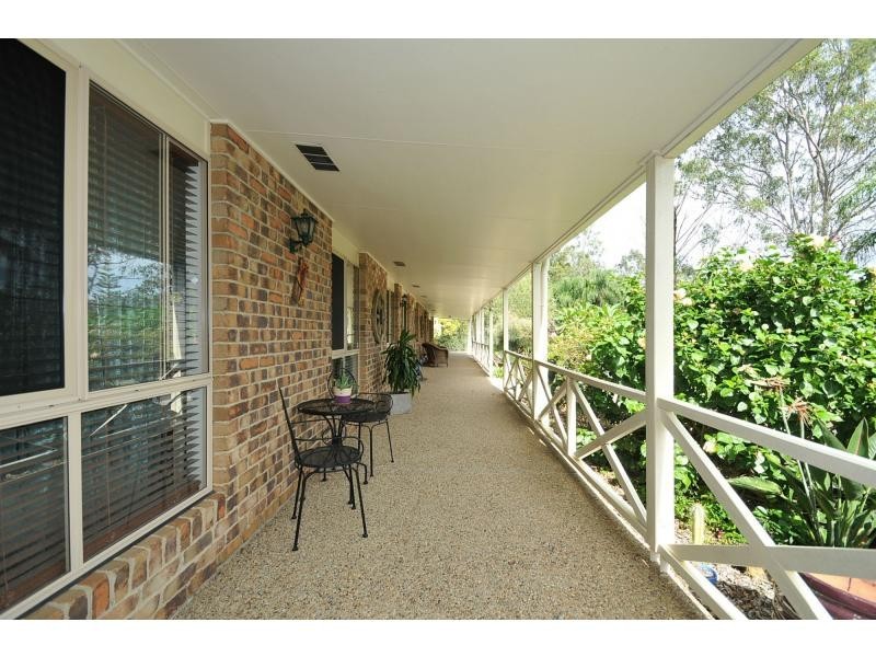 31 Sears Road, Yatala QLD 4207