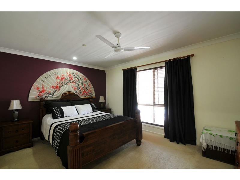 31 Sears Road, Yatala QLD 4207