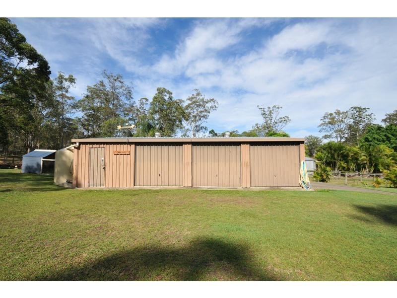 31 Sears Road, Yatala QLD 4207
