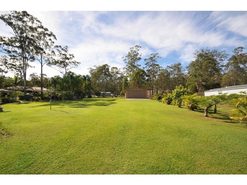 31 Sears Road, Yatala QLD 4207