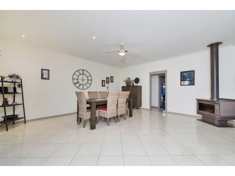 6 Enkleman Road, Yatala QLD 4207