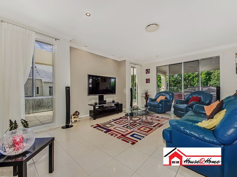 11 Peachester Close, Ormeau QLD 4208