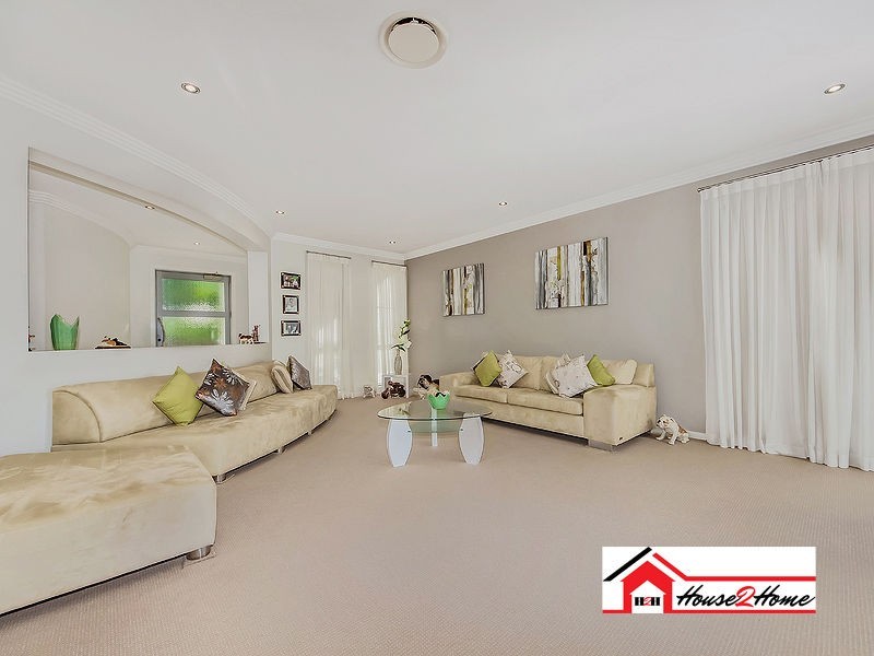 11 Peachester Close, Ormeau QLD 4208