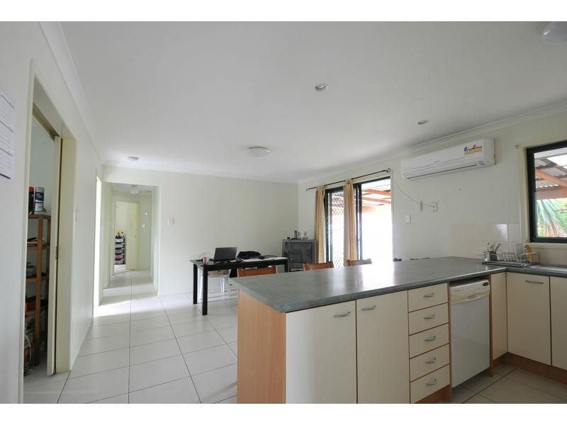 28 Hartwig Crescent, Mount Warren Park QLD 4207