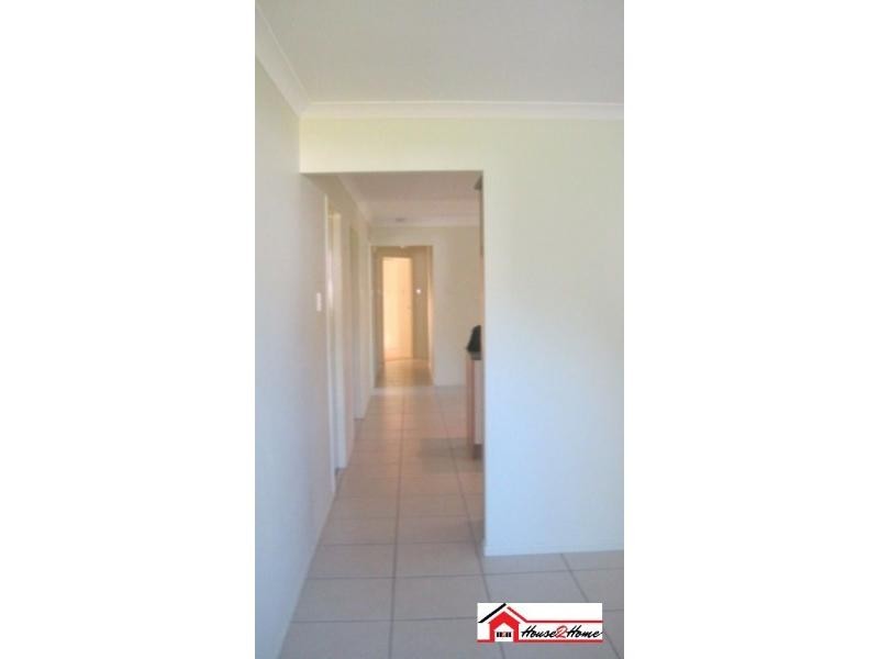 28 Hartwig Crescent, Mount Warren Park QLD 4207