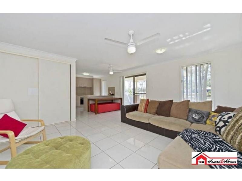 109 Grand Terrace, Waterford QLD 4133