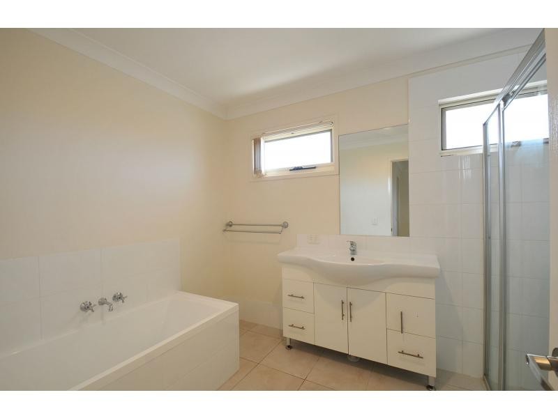 1/1 Sueinnes Street, Eagleby QLD 4207