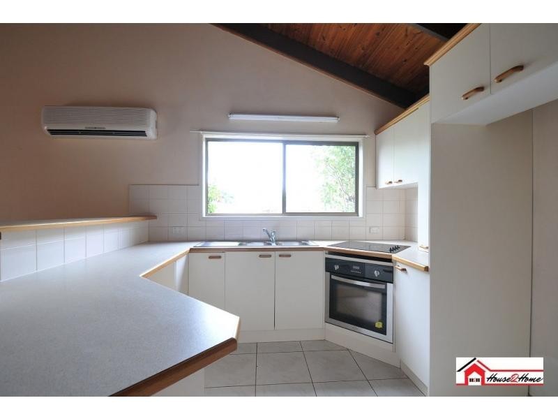 155 Mount Warren Boulevard, Mount Warren Park QLD 4207